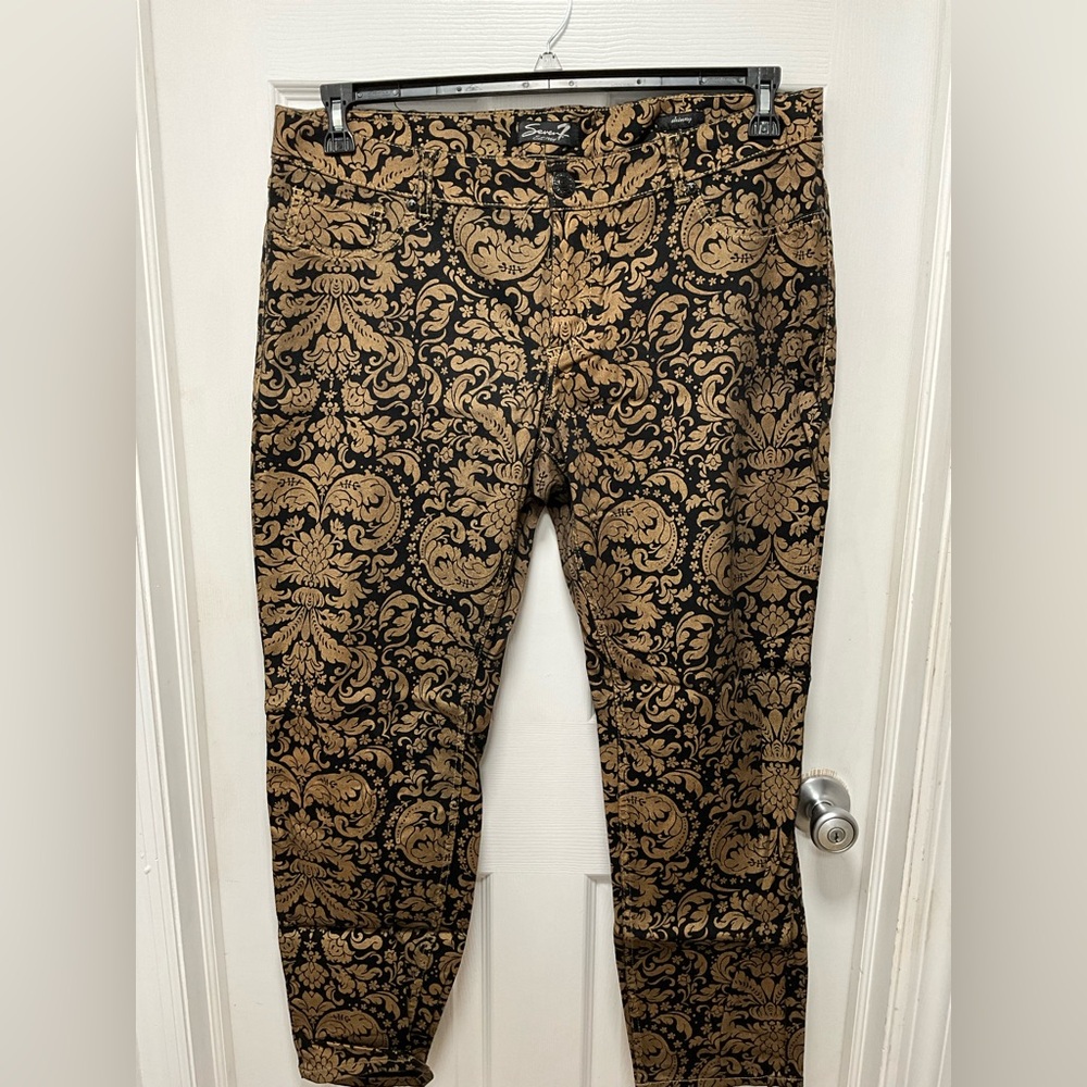 Seven7 Black and Bronze Patterned Pants Plus Size 18, Inseam 29.5”